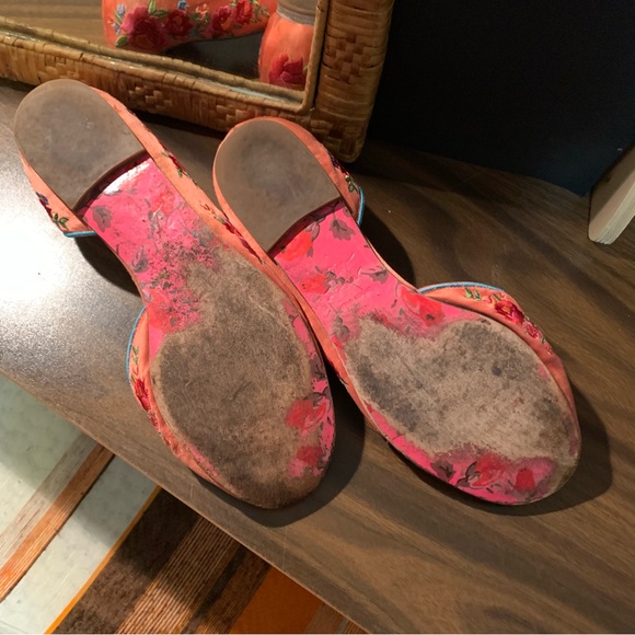 Betsey Johnson Made in Italy leather embroidered flats - size 10 - Picture 4 of 5